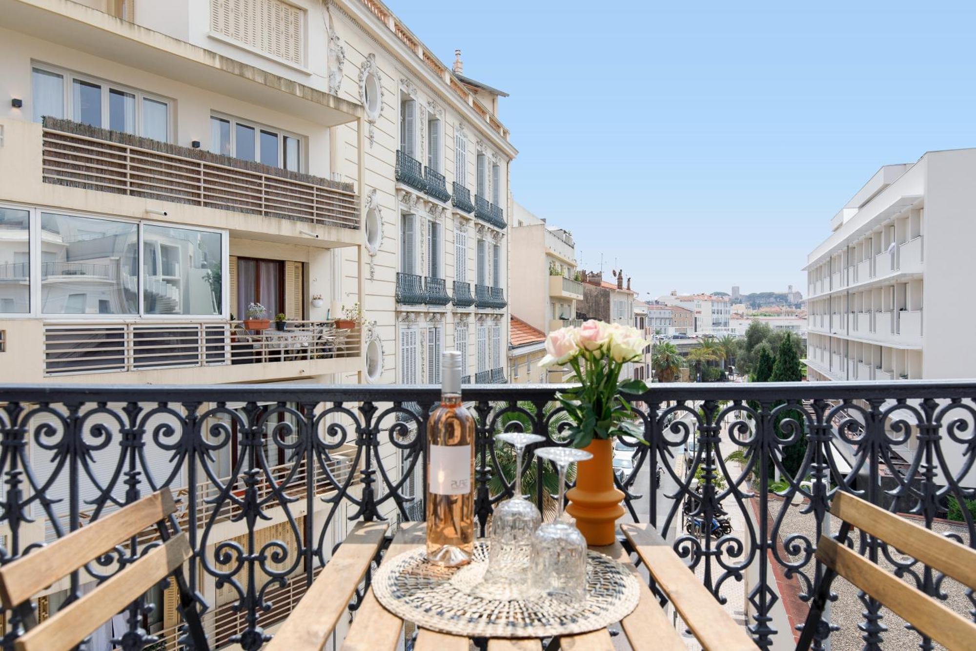 Comfortable Studio W Balcony Cannes Center Tgv Dış mekan fotoğraf
